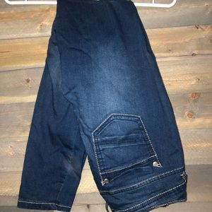 Wallflower Mi-Rise Skinny Leg Jeans